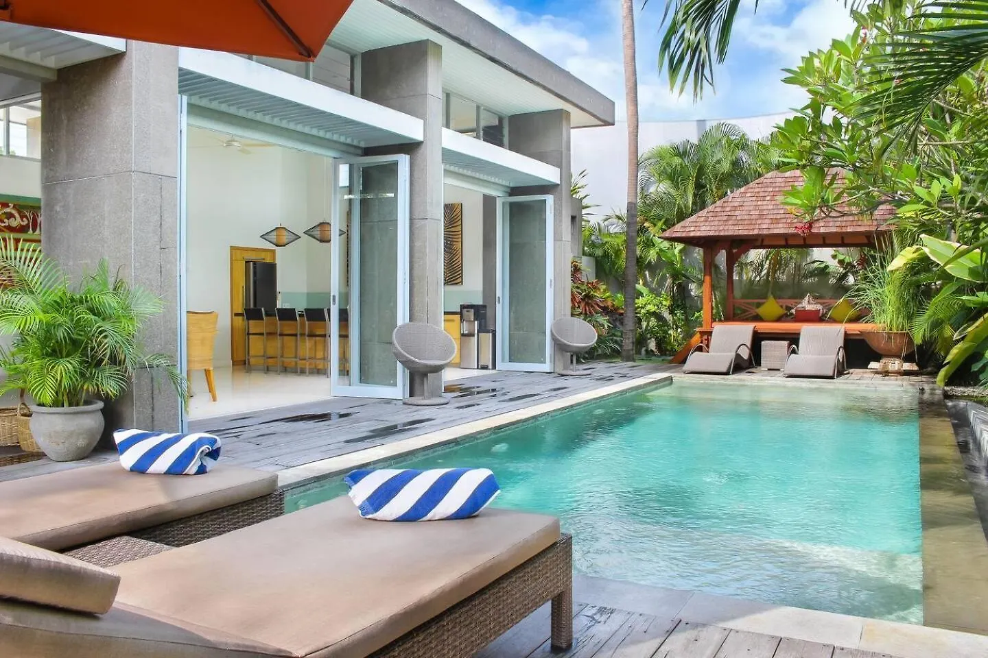 ****  Aramanis Hotel Seminyak Indonésia